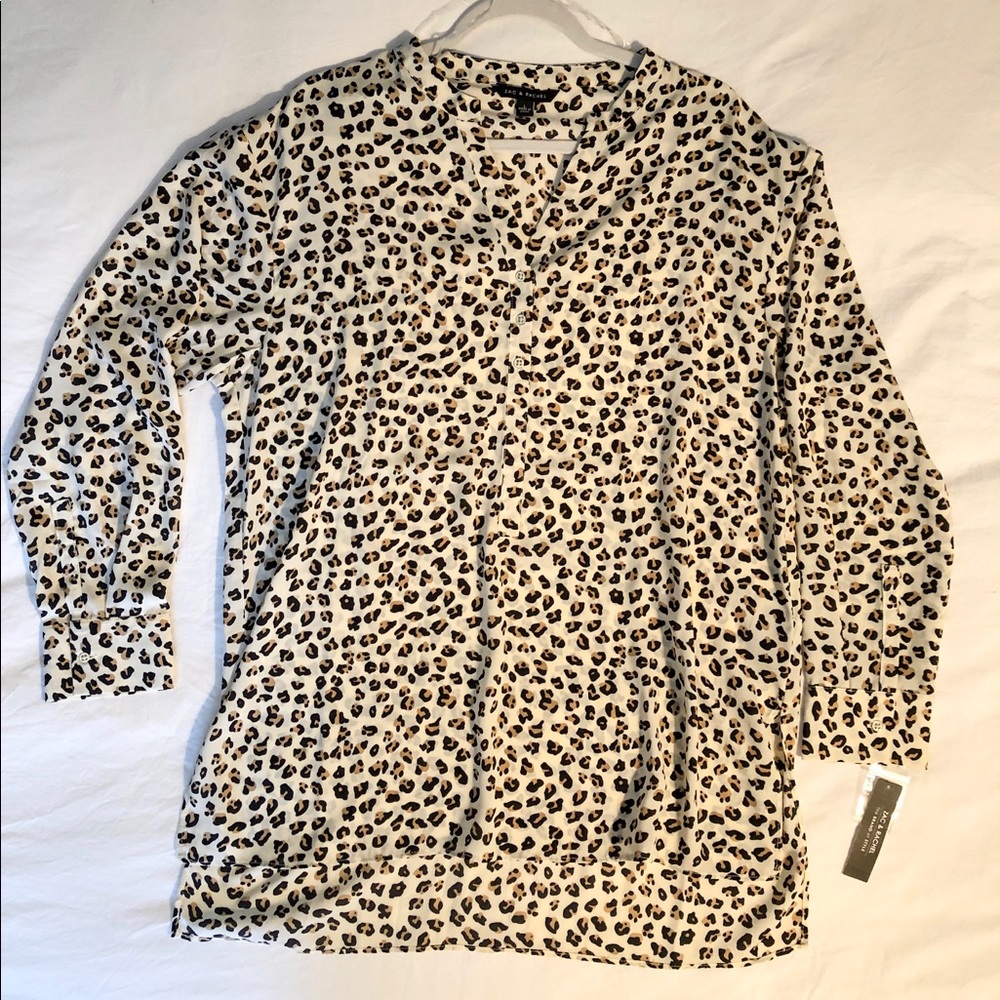 Zac & Rachel Cheetah Print High-Low Blouse 🐆